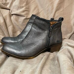 Lucky Brand Bartalino Leather Ankle Booties with Side Zip
